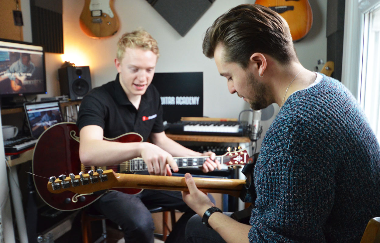 Guitar Lessons Lewisham South London