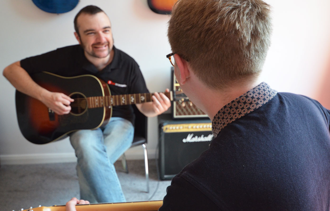 Guitar Lessons Oldham, East Manchester